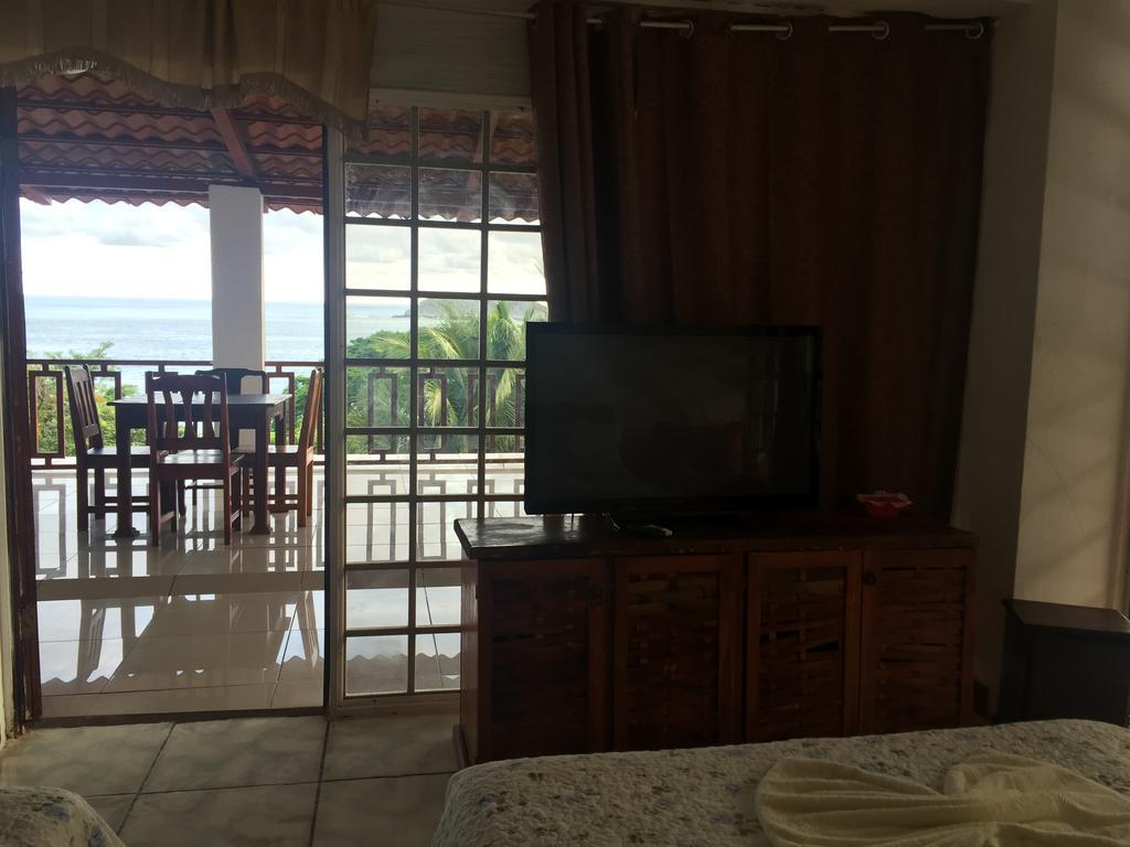 Hotel Coco Beach Manuel Antonio Exterior photo