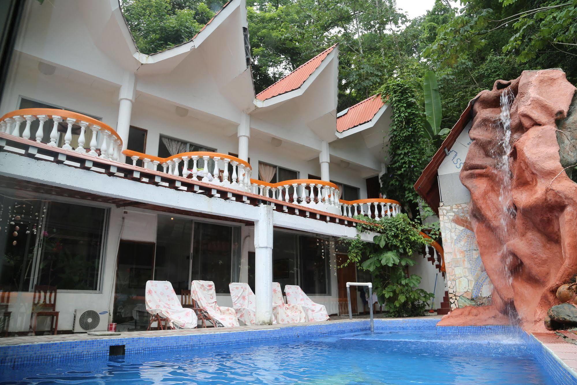 Hotel Coco Beach Manuel Antonio Exterior photo