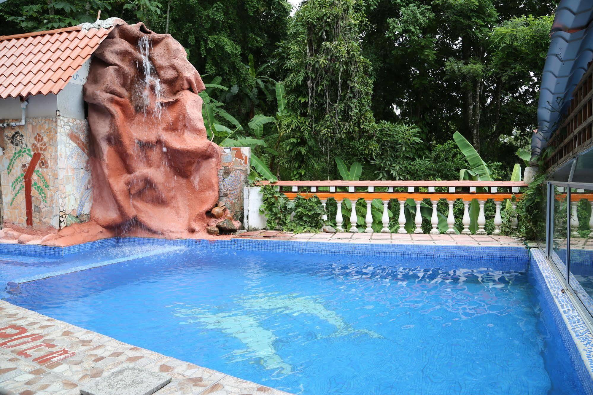 Hotel Coco Beach Manuel Antonio Exterior photo